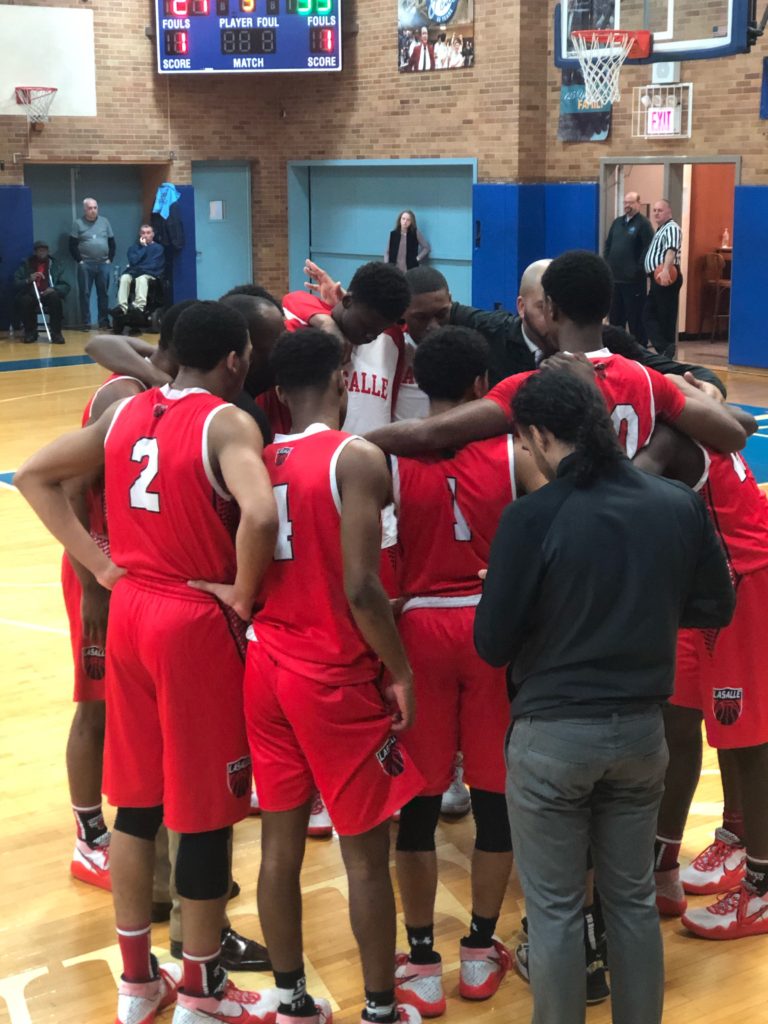 La Salle Varsity Basketball Advances to CHSAA Semifinals - La Salle Academy